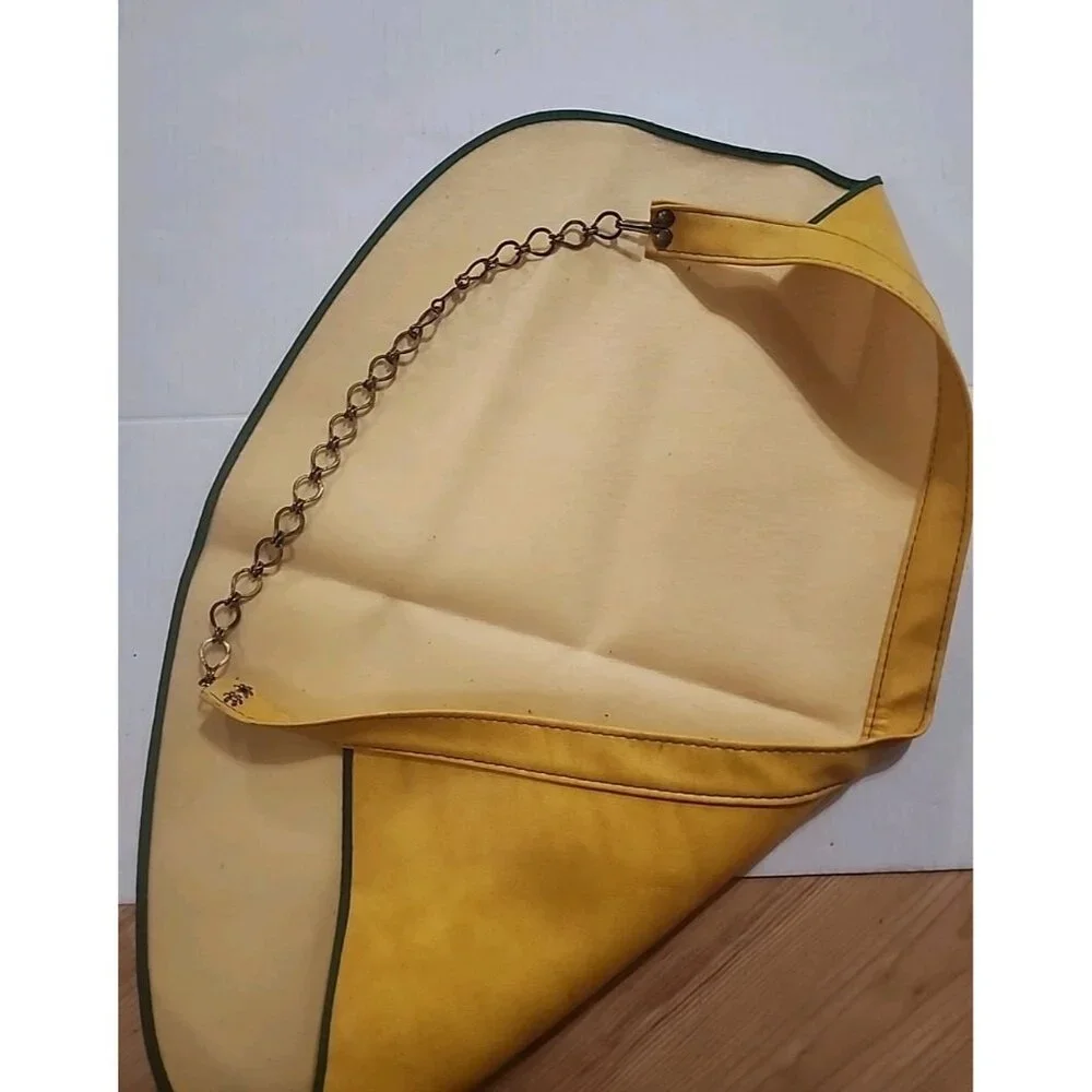 German Wine Region Half Apron With Chain Closure Perfect For OCTOBERFEST costume